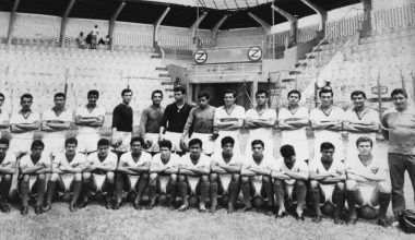 Foto oficial del Equipo Zacatepec que participó en la temporada 1966-67, en Segunda División.